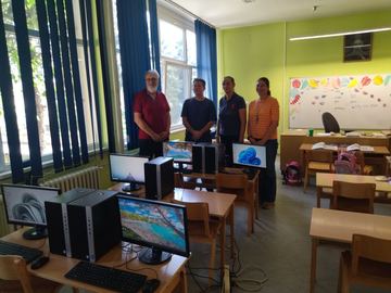 Фондација "Алек Кавчић" и МГ и ове године донирају рачунаре